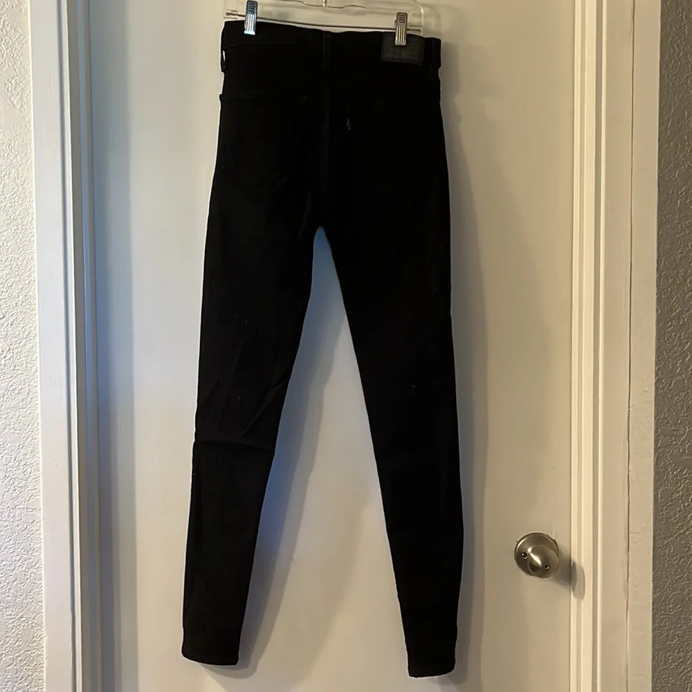 Levi’s 720 High Rise Jet Black Super Skinny Jeans